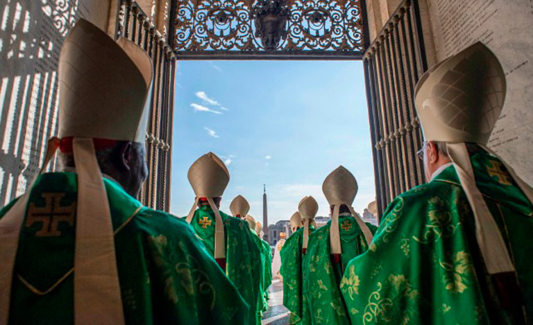 Bispos se reÃºnem para discutir os caminhos da Igreja no sÃ©culo 21