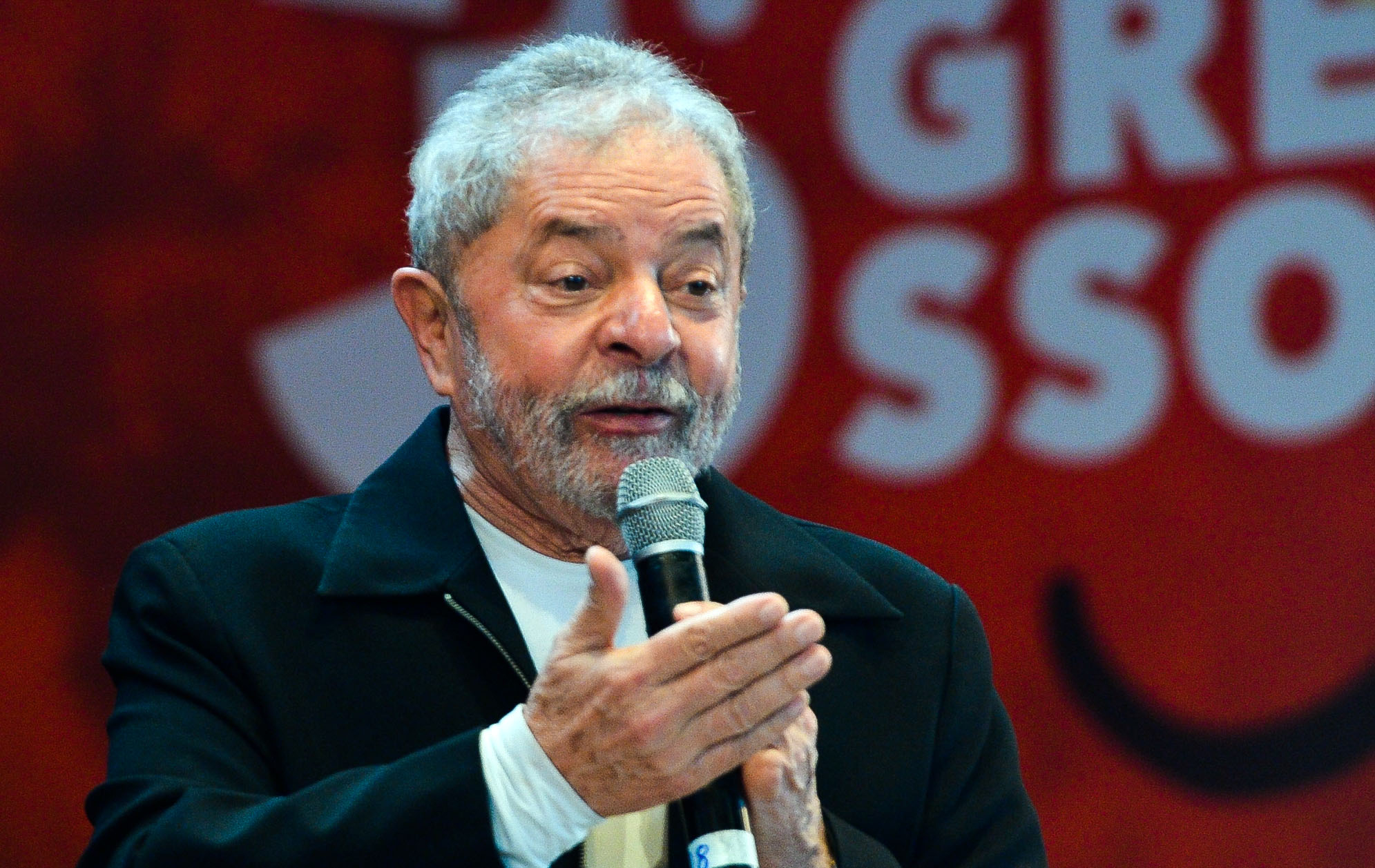 Esta a sÃ­ntese dos compromissos assumidos por Lula na campanha eleitoral para presidente da RepÃºblica, em 1998