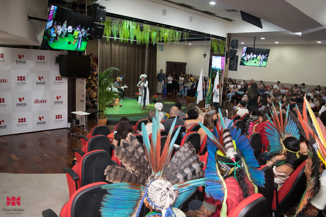 Mesa 'Mulheres dos povos tradicionais da Amazônia: Lutas e desafios' durante a Semea 2019