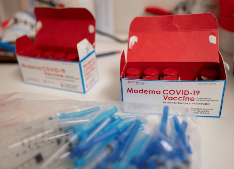 Doses da vacina contra a covid-19 do laboratório Moderna
