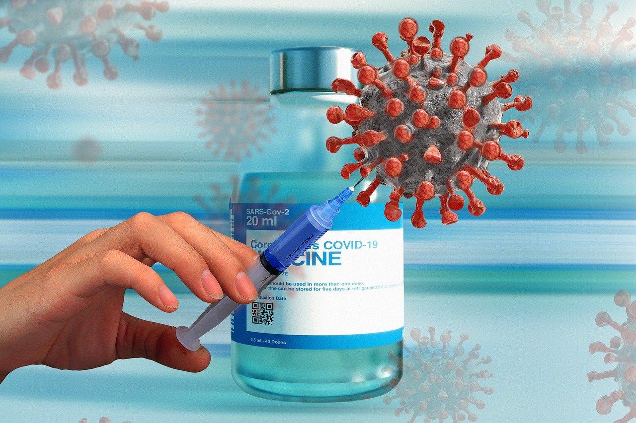 Vacina pode conter pandemia de Covid-19, diz diretor da OMS