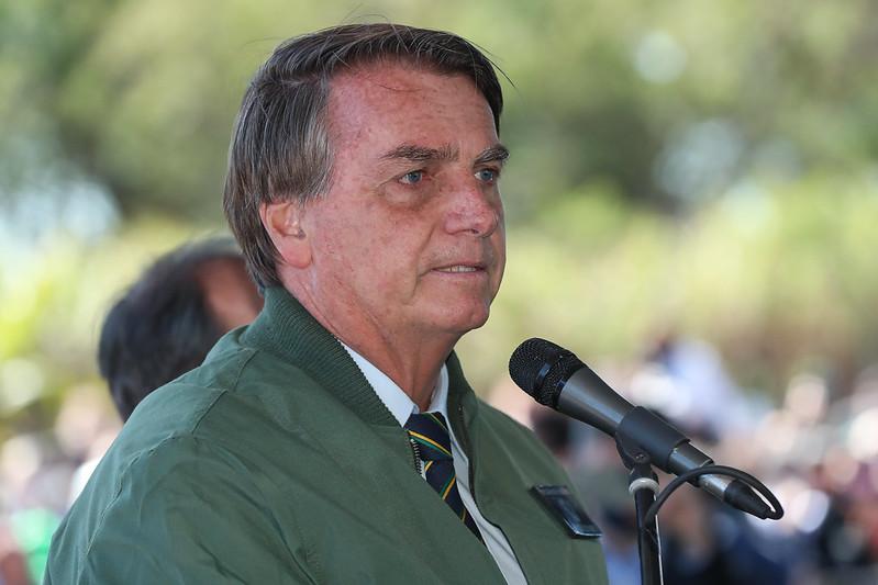 Bolsonaro ainda não desmentiu deputado que o acusou