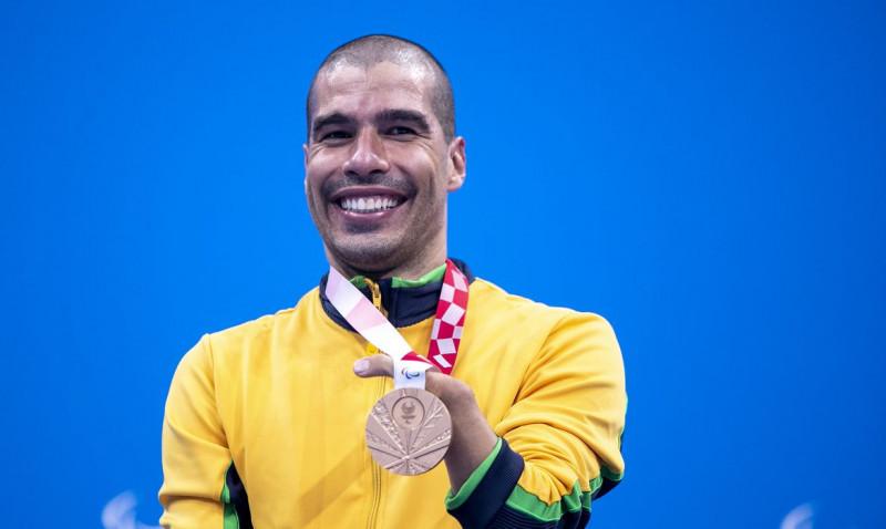 Ele se despede com 33 anos e participação em quatro edições das Paralimpíadas