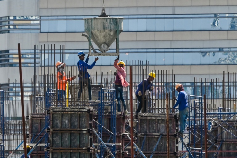 Prédio em construção em Bangcoc, em 16 de maio de 2020