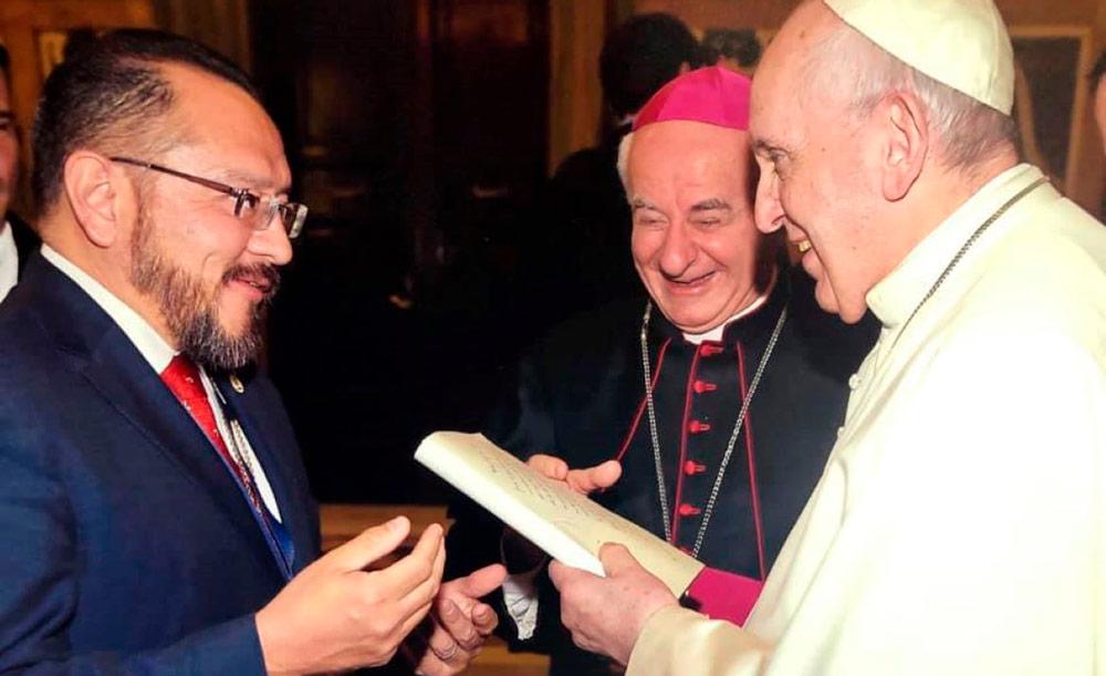 Rodrigo Guerra López e o papa Francisco: vozes distintas para construir o futuro da Igreja Católica
