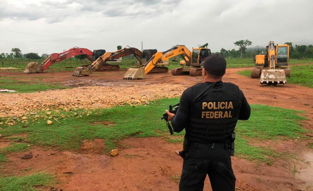 Polícia Federal apreendeu máquinas, aeronaves, bloqueou bens imóveis e empresas