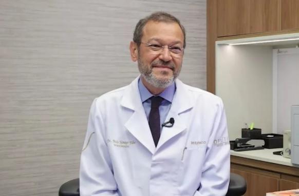 Paulo introduziu importantes e inovadoras técnicas de neurocirurgia no Brasil ao longo das últimas décadas