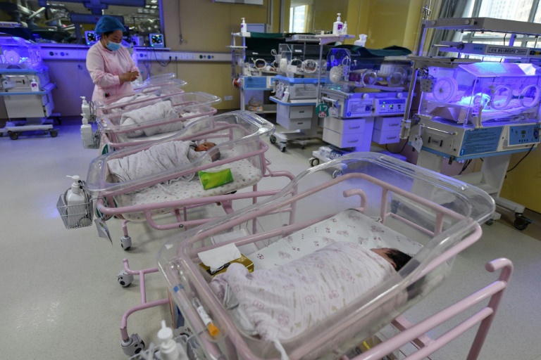 Maternidade em Fuyang, China, em  25 de abril de 2021