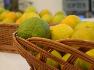 Dom Helder e EMGE iniciam a distribuição de frutas da Unidade III (Dom Helder e EMGE)