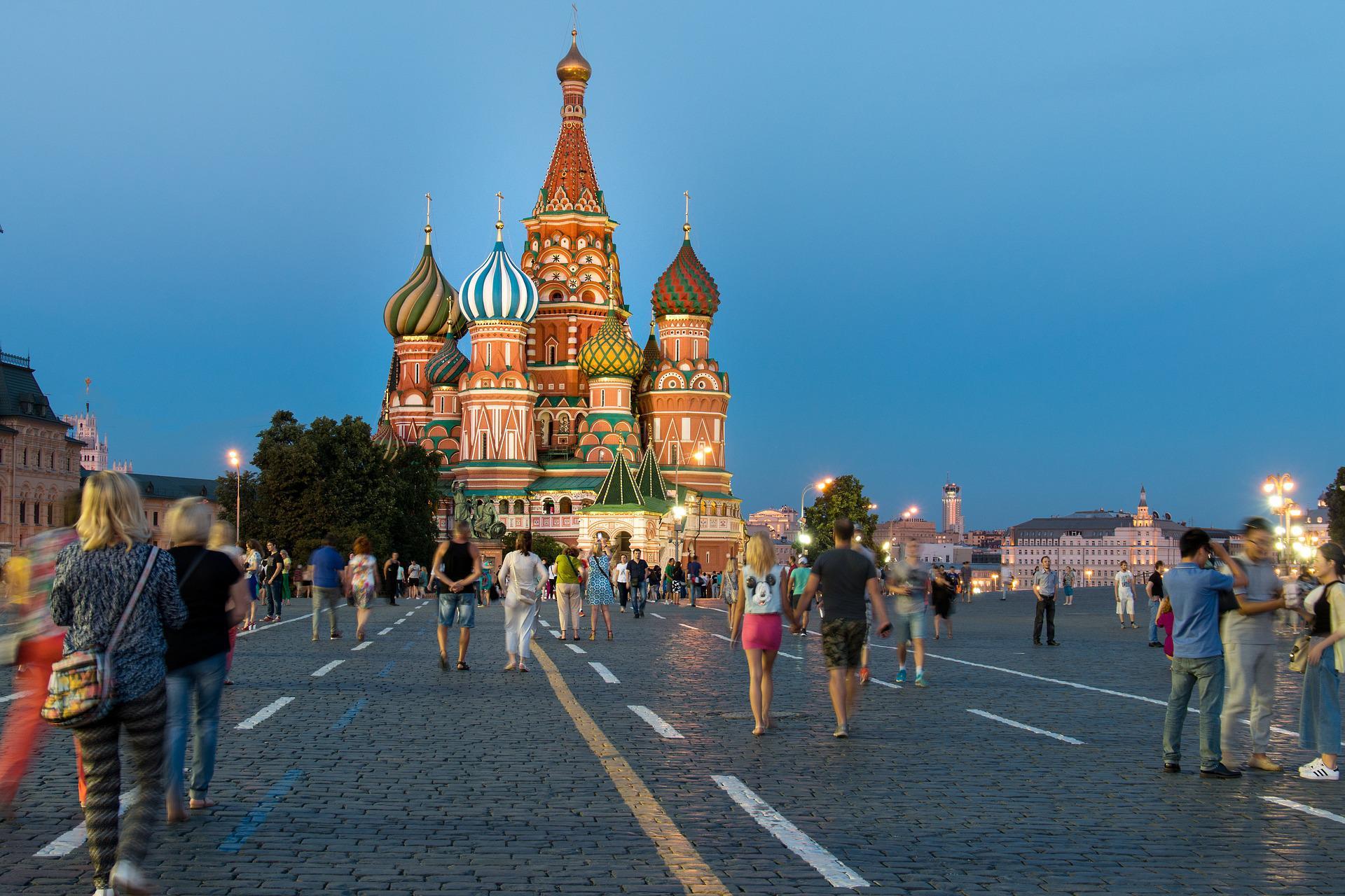 Ministros prometem ampliar sanções contra Moscou