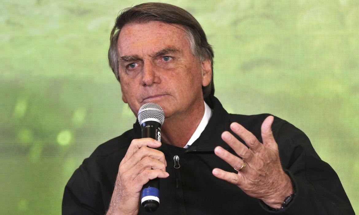 Bolsonaro questionou o isolamento social e seus efeitos para a economia do país