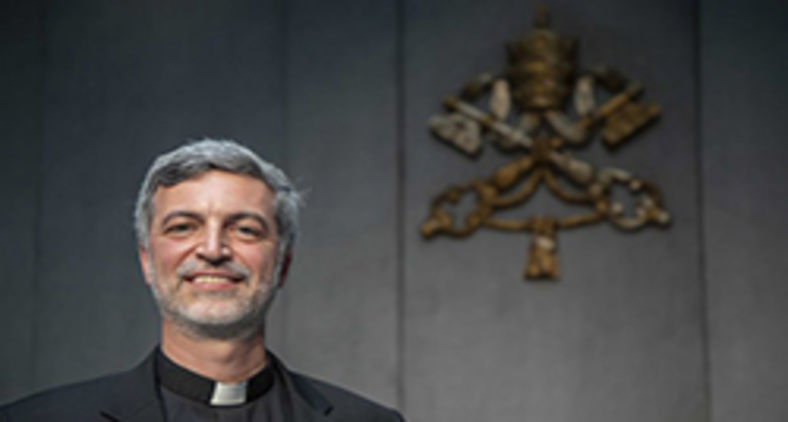 Padre Alexandre Awi Mello é secretário do Dicastério para os leigos, vida e família (Vatican Media)