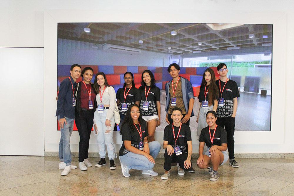 Estudantes participantes da competição.