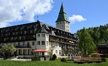 (Arquivo) O castelo de Elmau, no sul da Alemanha, onde será realizada a cúpula do G7 (Christof STACHE/AFP)